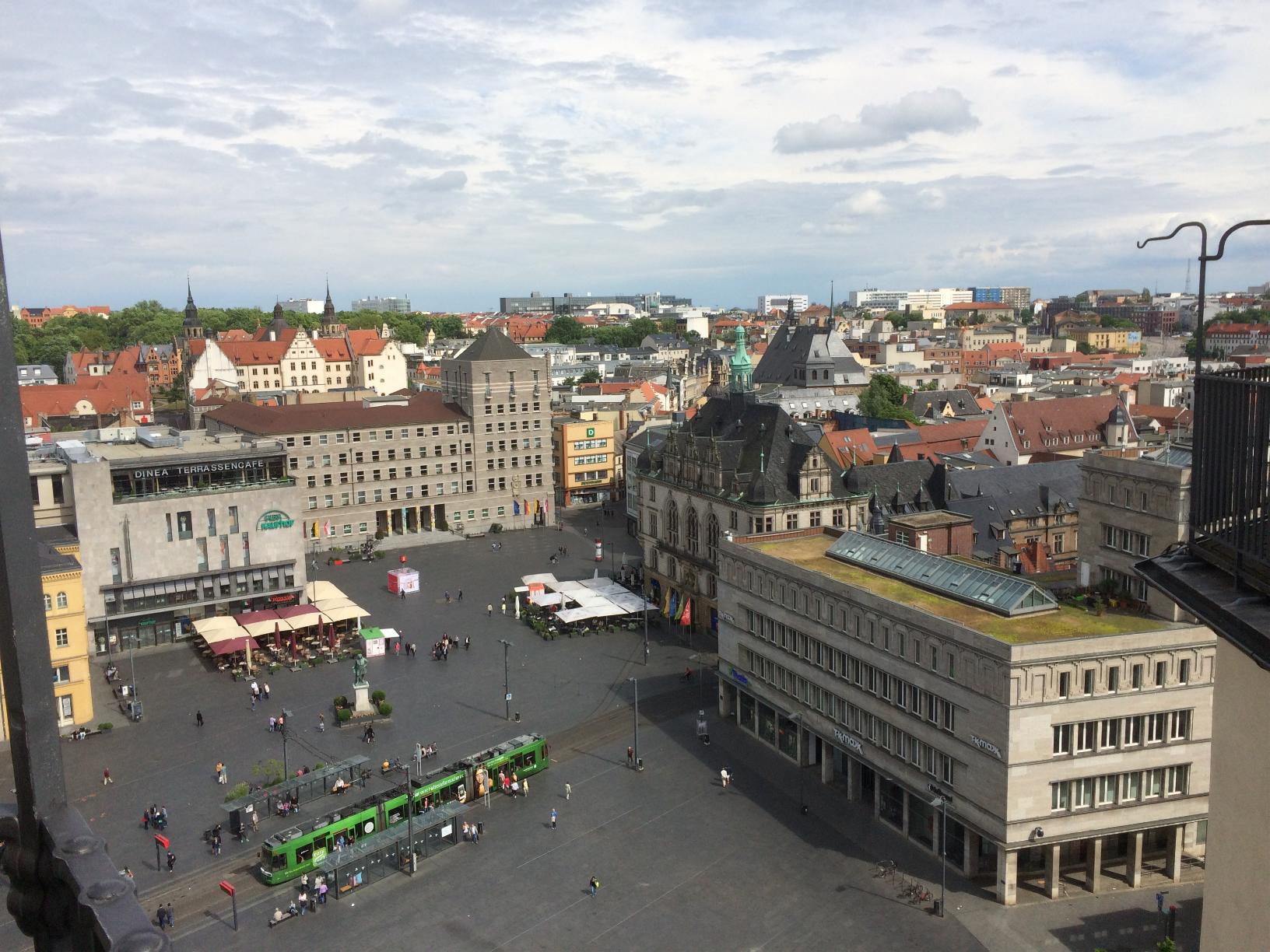 Halle Market